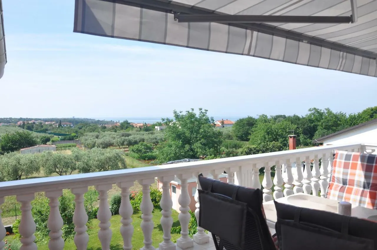 Apartments Rosa Umag Kroatien