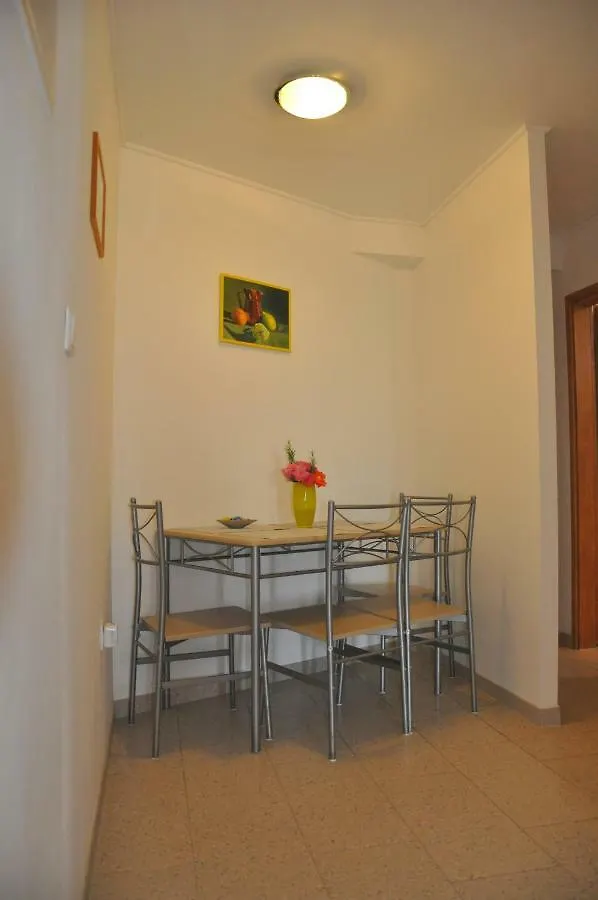 Apartments Rosa Umag 0*,